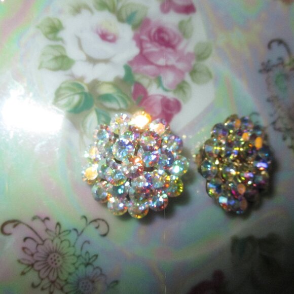 Kirks Folly Original Design Earrings - Picture 3 of 15